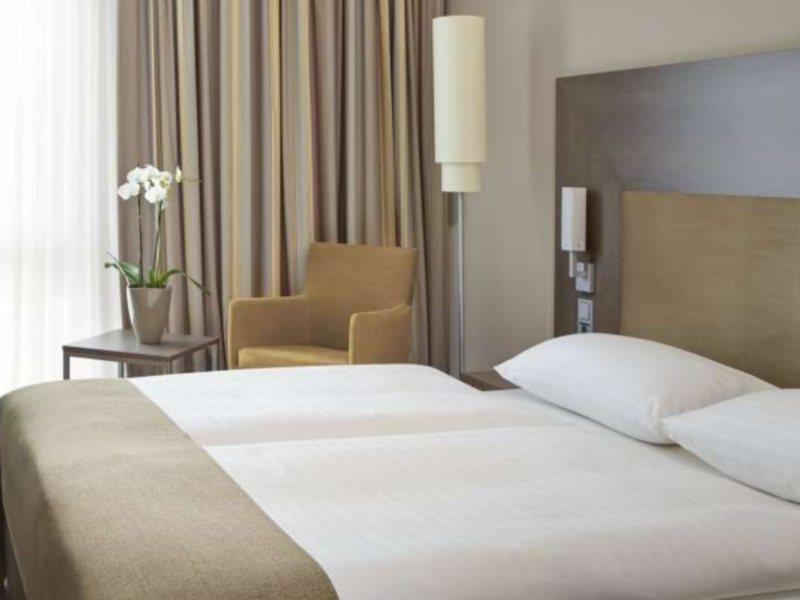 Intercityhotel Darmstadt Eksteriør bilde
