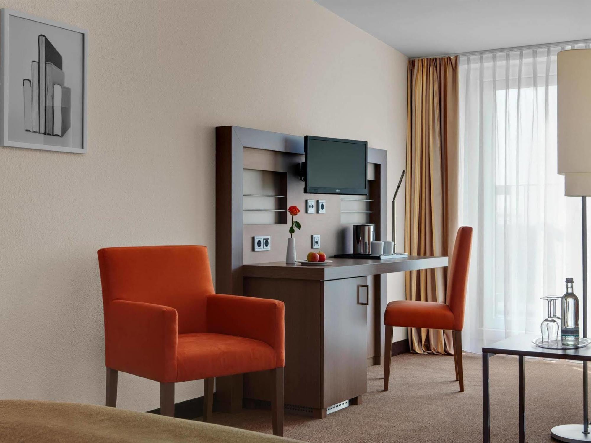 Intercityhotel Darmstadt Eksteriør bilde